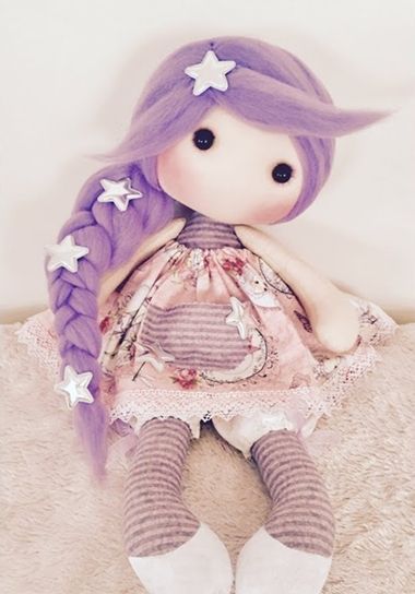 Patrón y tutorial para hacer muñeca de tela Lili