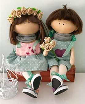 Molde y tutorial para hacer una muñeca y muñeco rusos de tela